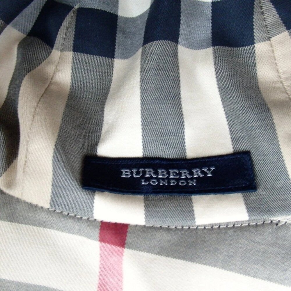 Authentic BURBERRY Nova Check Hat [Used] - Picture 13 of 13
